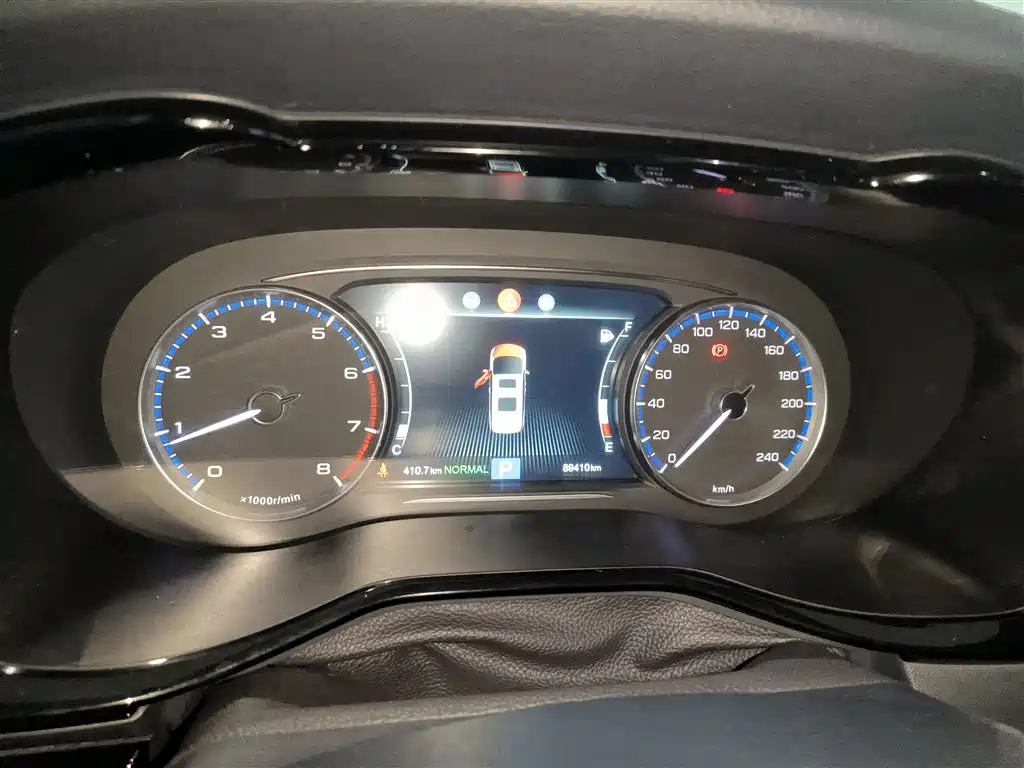 GAC Motor Trumpchi M8 2021 — фото 12