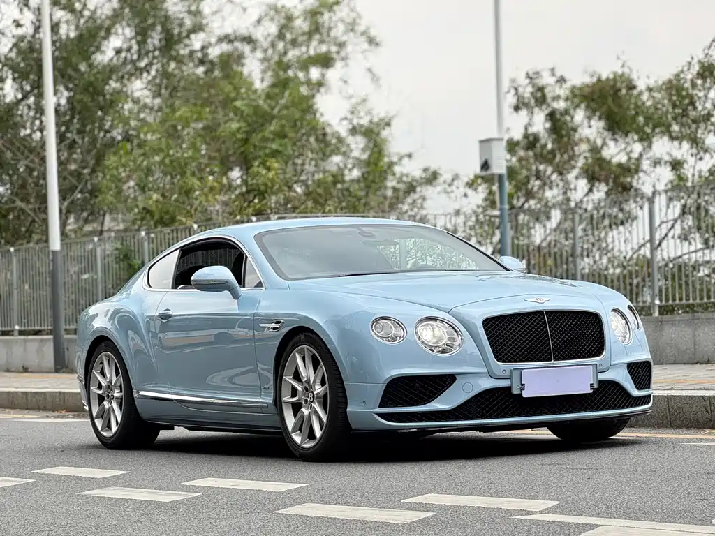 Bentley Continental 2019 — фото 2