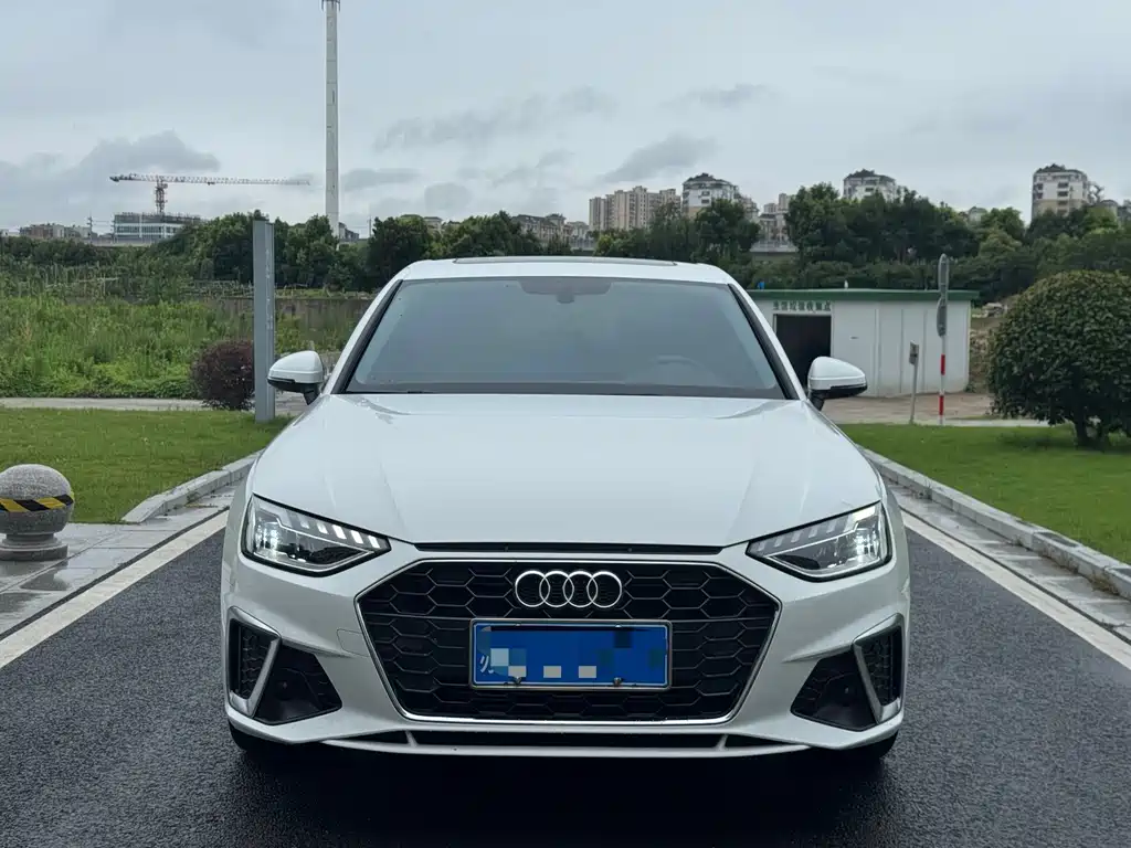 Audi A4L 2022