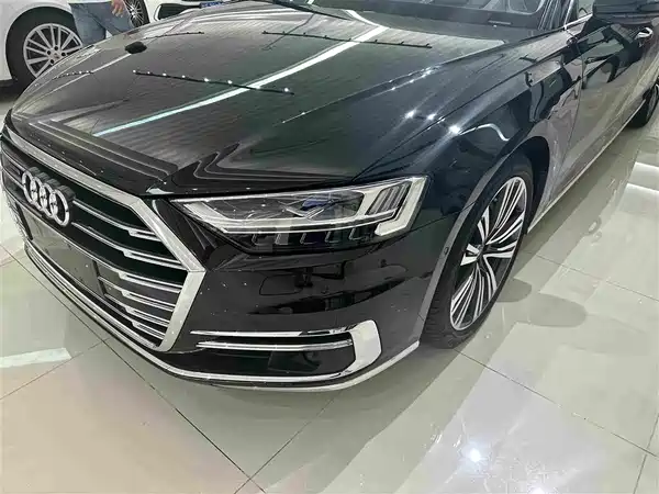 Audi A8 2022