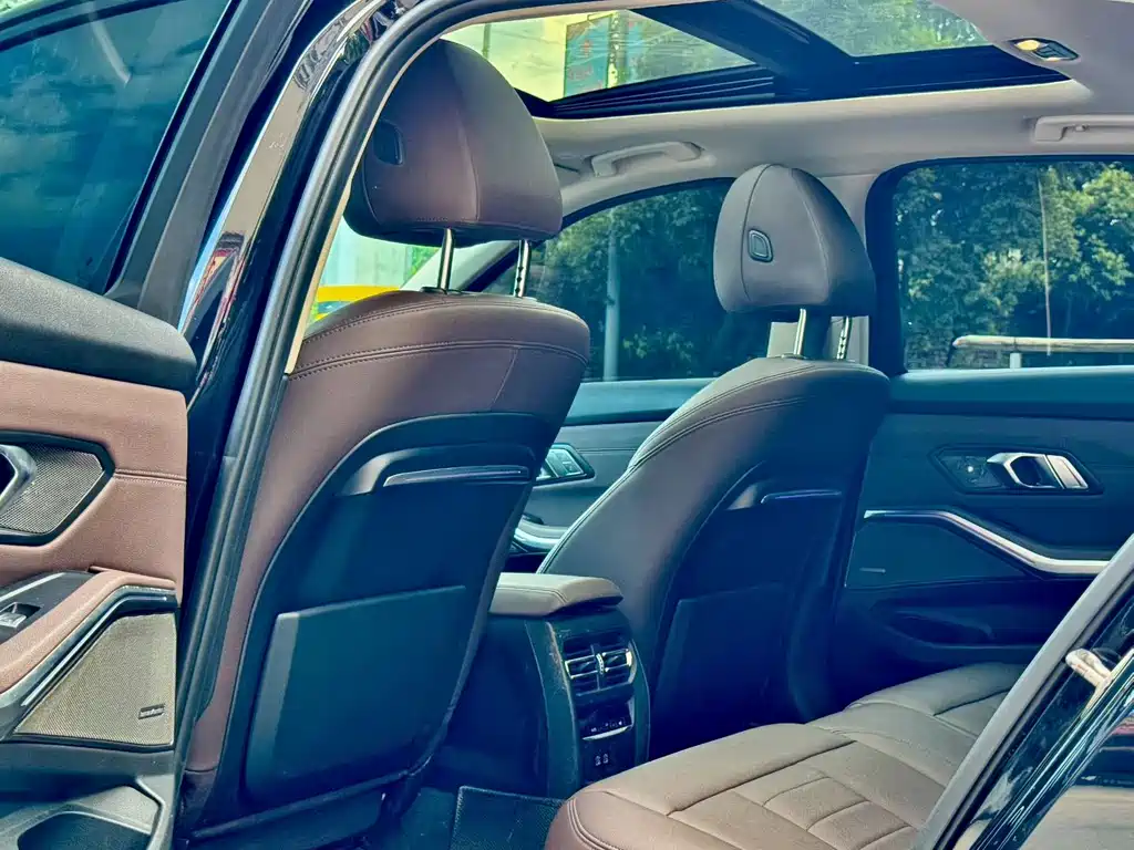 BMW 3 Series 2020
