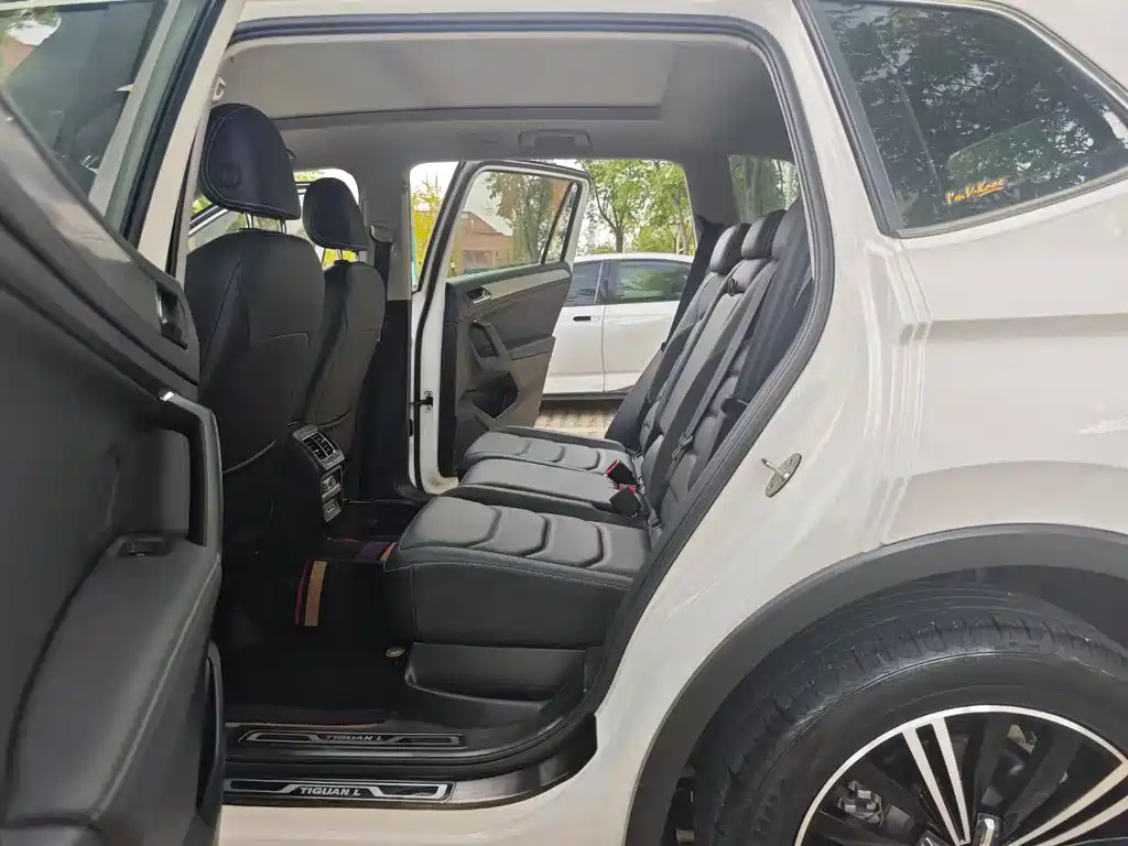 Volkswagen Tiguan L 2020