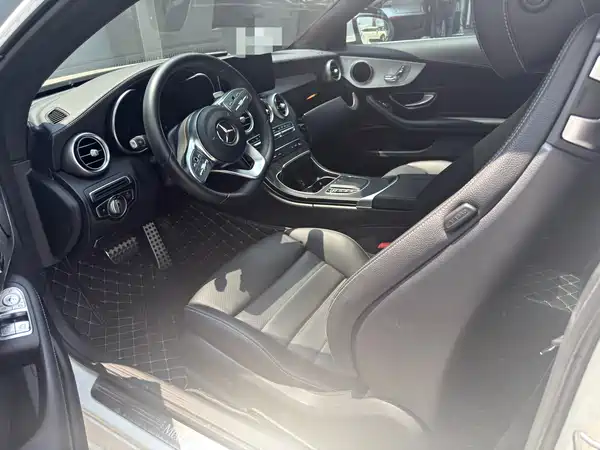 Mercedes-Benz C-Class 2018