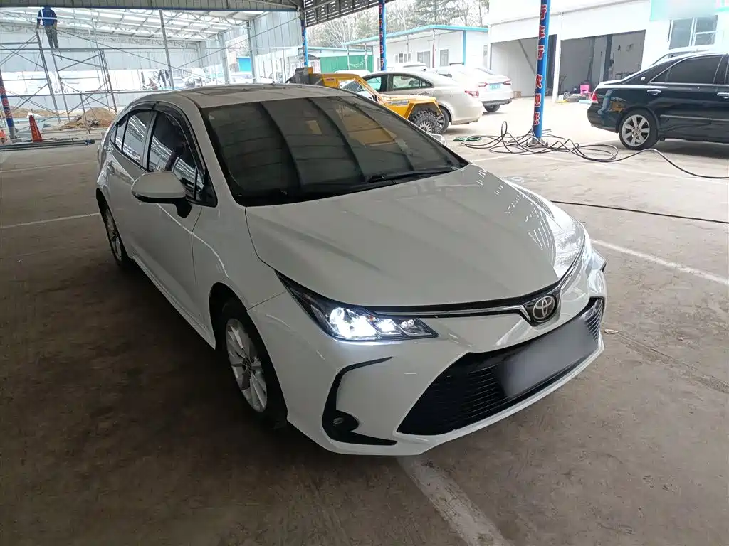 Toyota Corolla 2021 — фото 20