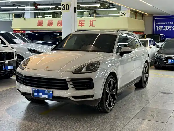 Porsche Cayenne 2023