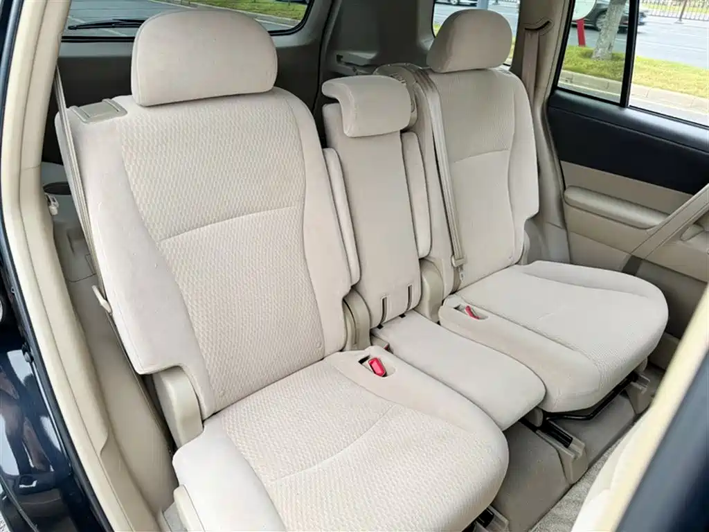 Toyota Highlander 2014 — фото 16