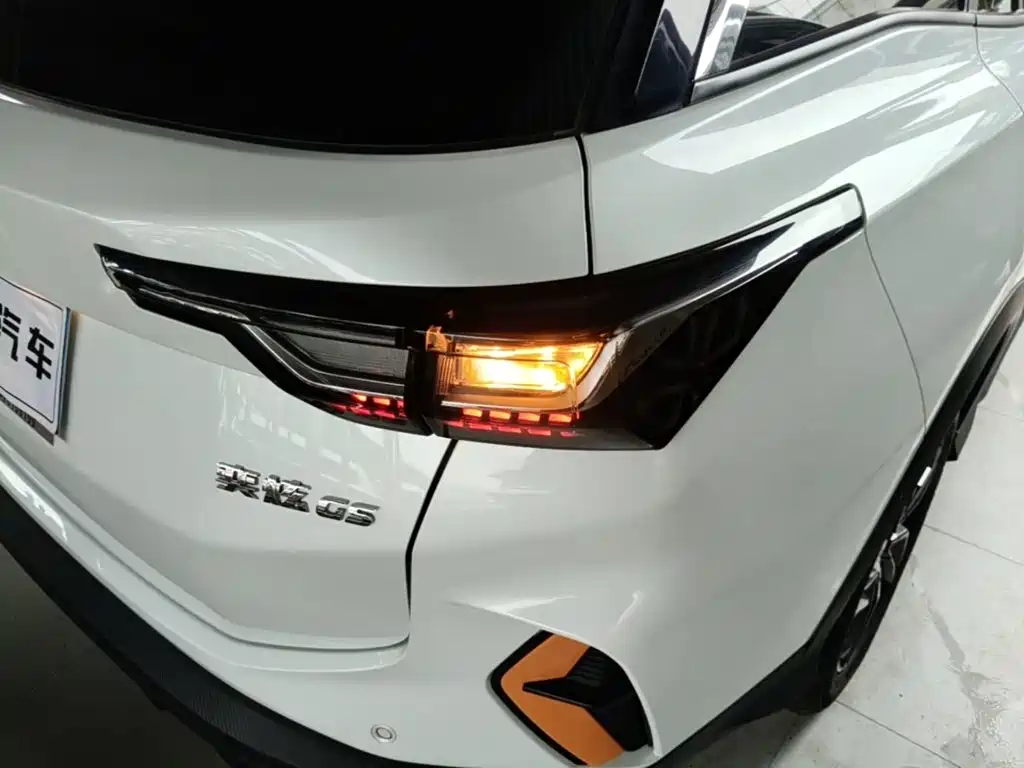 Dongfeng Yixuan GS 2025 — фото 8