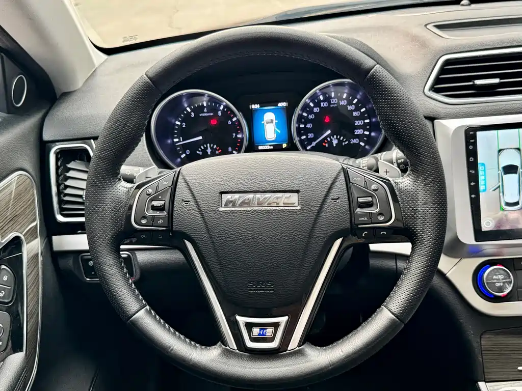 Haval H6 Coupe 2016 — фото 11