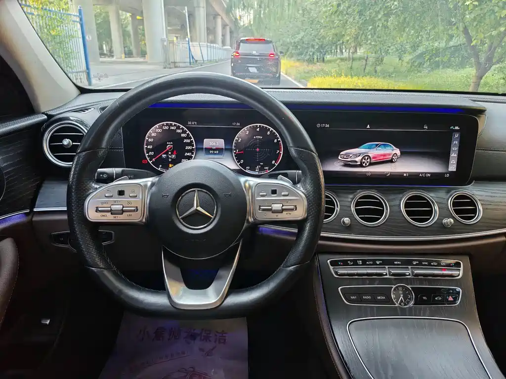 Mercedes-Benz E-Class 2019 — фото 10