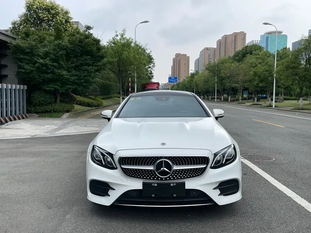 Mercedes-Benz E-Class 2018
