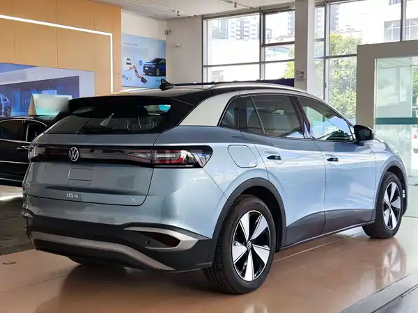 Volkswagen ID.4 X 2024