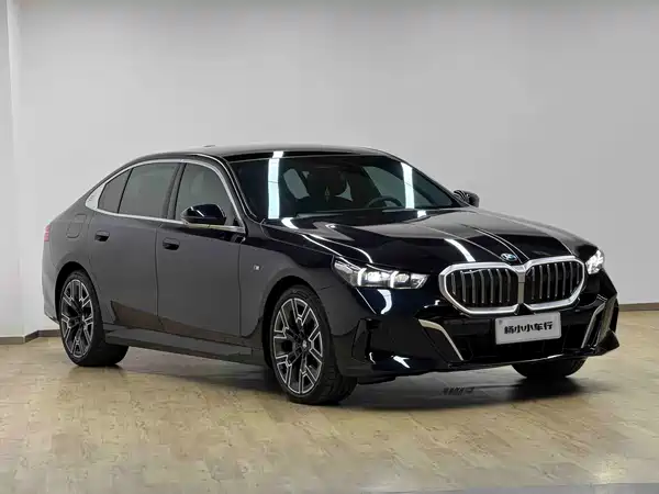 BMW 5 Series 2024