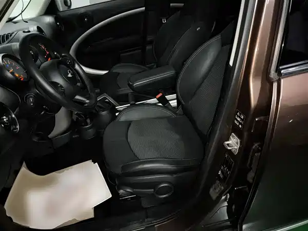 MINI Countryman 2014