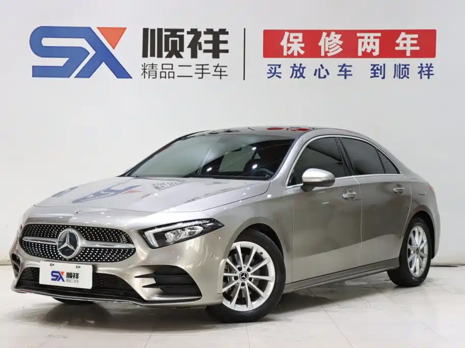 Mercedes-Benz A-Class 2019 — фото 1