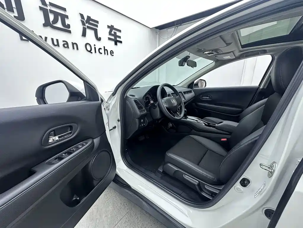 Honda Vezel 2021 — фото 11