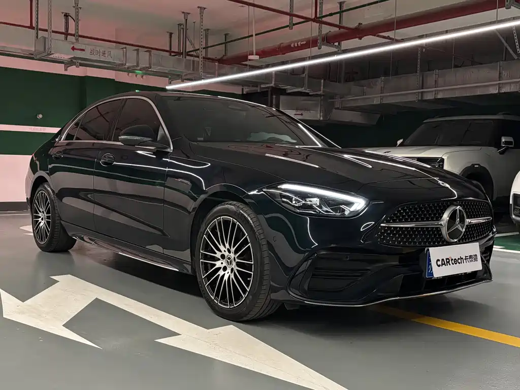 Mercedes-Benz C-Class 2023 — фото 3