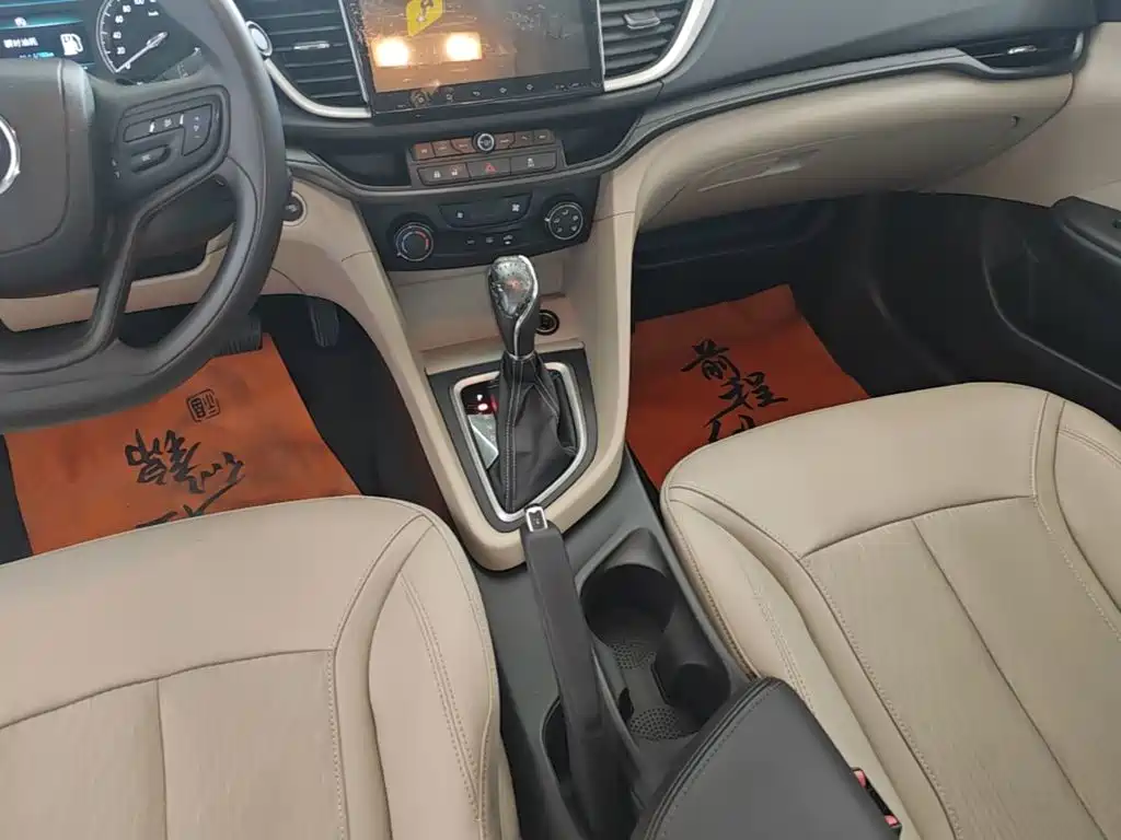 Buick Excelle 2016 — фото 10
