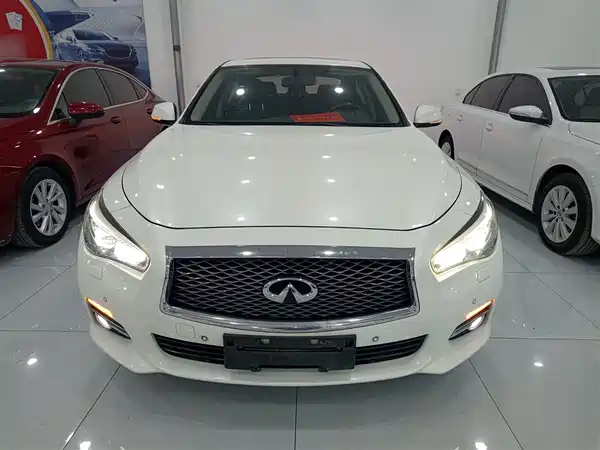 Infiniti Q50L 2016