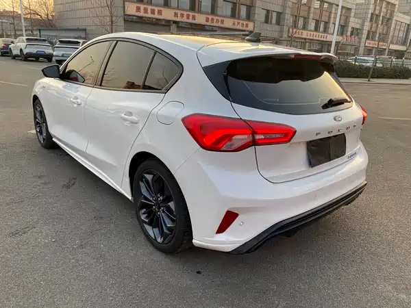 Ford Focus 2022