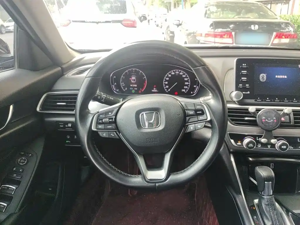 Honda Accord 2019 — фото 3