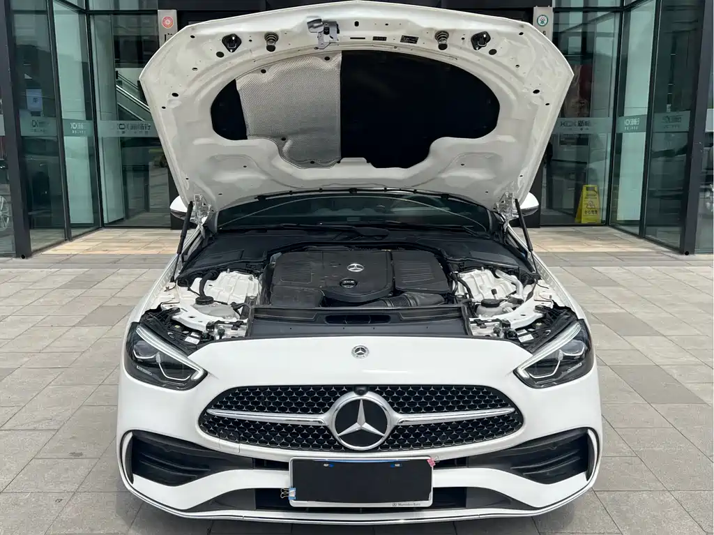 Mercedes-Benz C-Class 2023 — фото 15