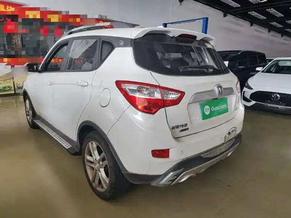 Changan CS35 2016