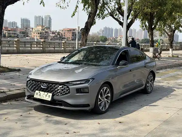 Ford Mondeo 2022