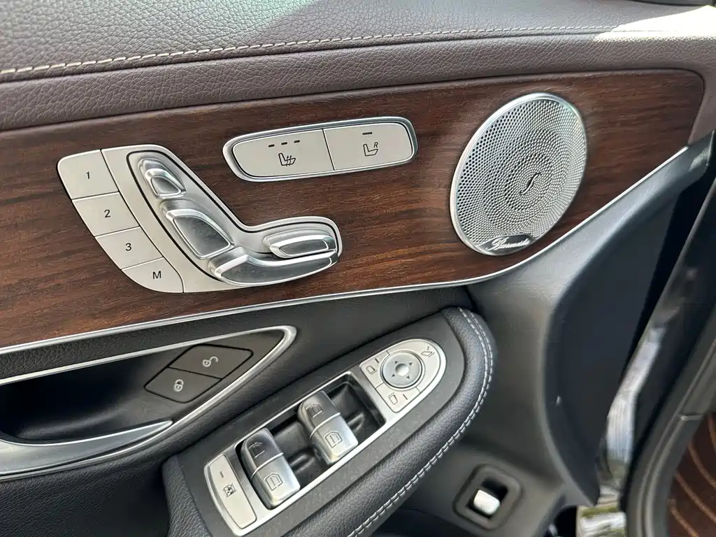 Mercedes-Benz GLC 2021 — фото 10