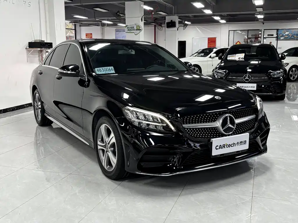 Mercedes-Benz C-Class 2020 — фото 3