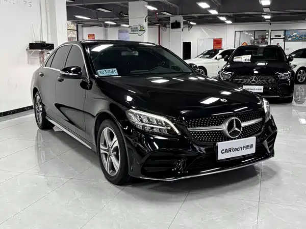 Mercedes-Benz C-Class 2020