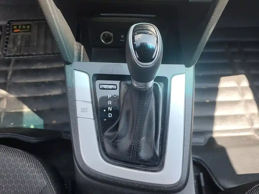 Hyundai Celesta 2017 — фото 16