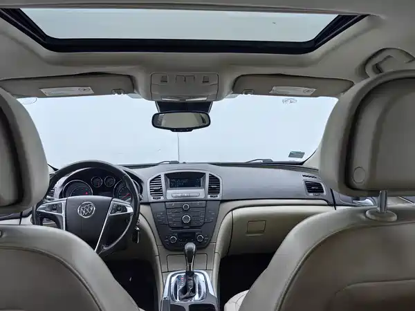 Buick Regal 2011