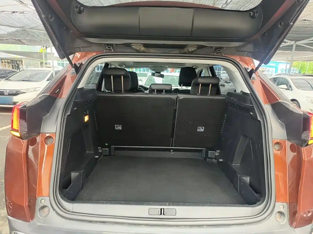 Peugeot 4008 2018 — фото 19