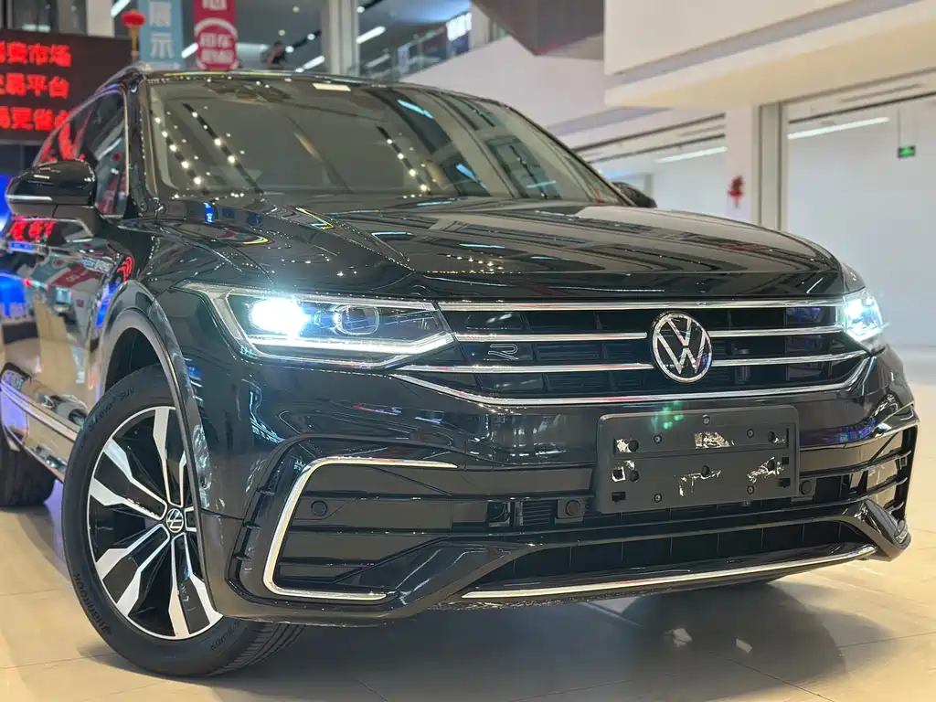 Volkswagen Tiguan L 2023