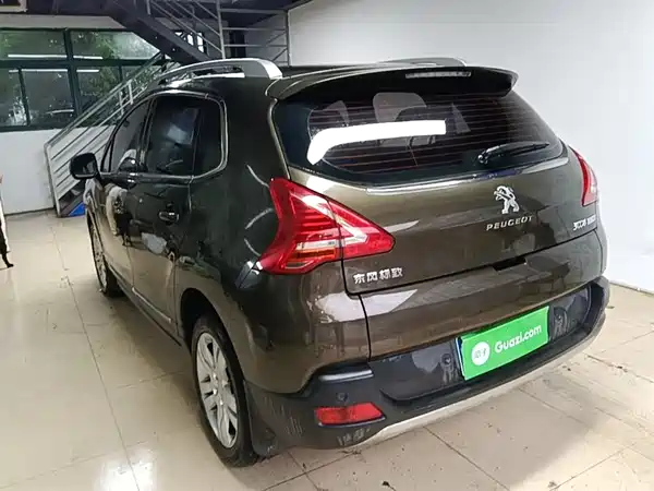 Peugeot 3008 2015