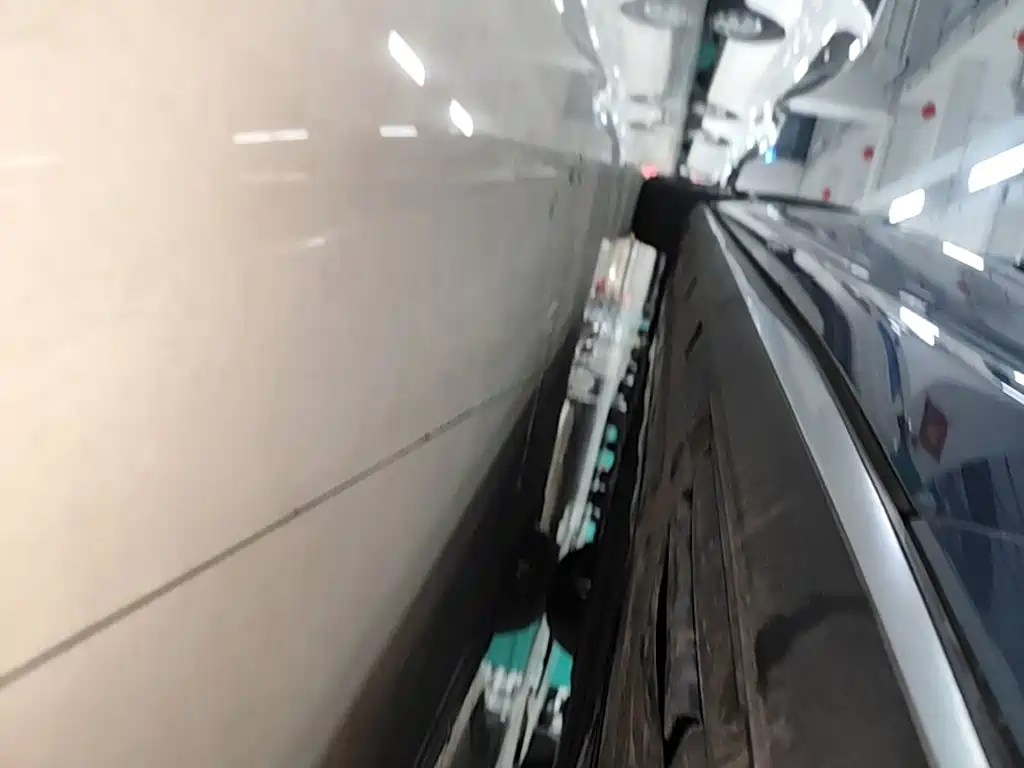BYD Seal 07 DM-i 2025 — фото 22