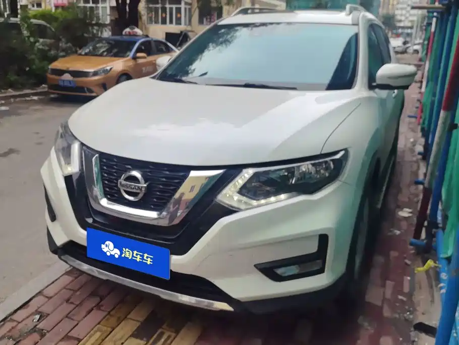 Nissan X-Trail 2020 — фото 1