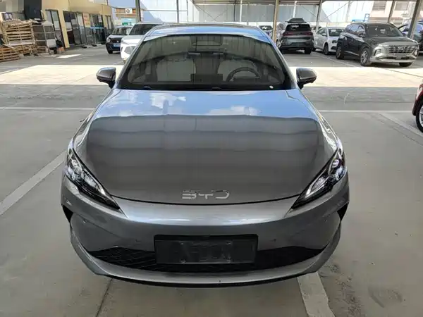 BYD Seal 05 DM-i 2025