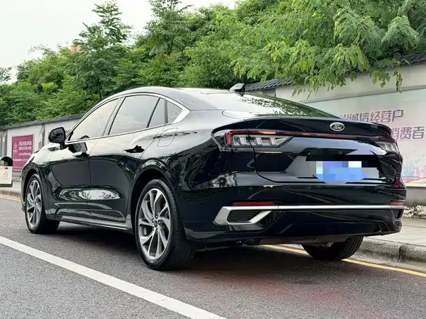 Ford Mondeo 2022