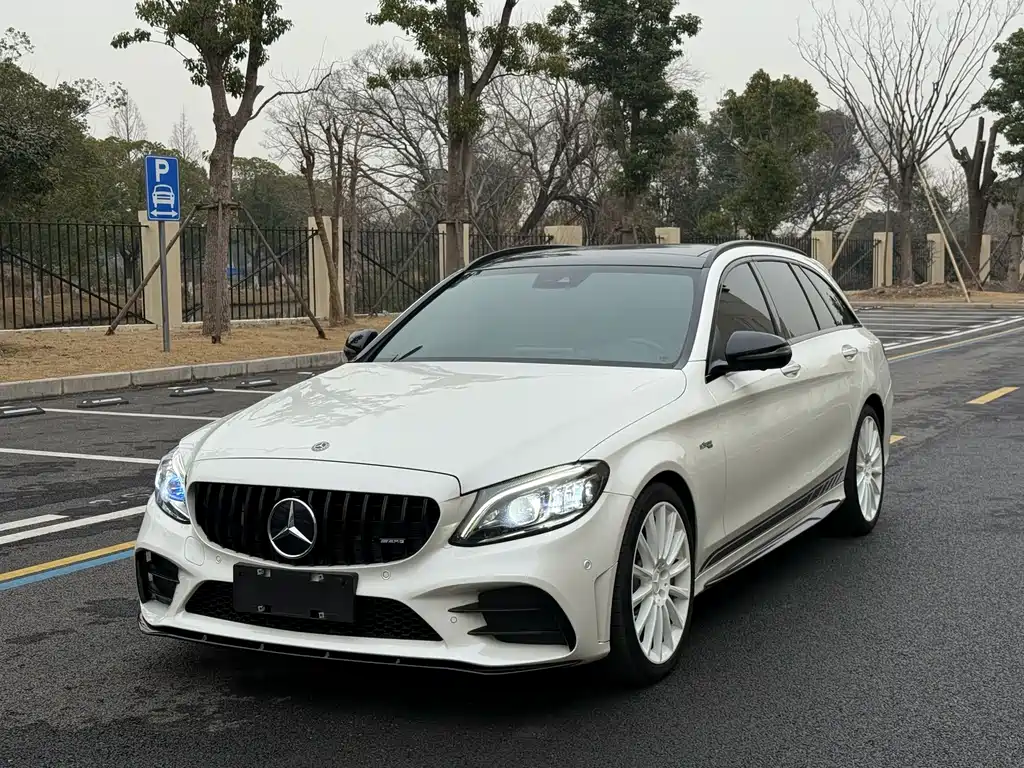 Mercedes-Benz C-Class AMG 2020