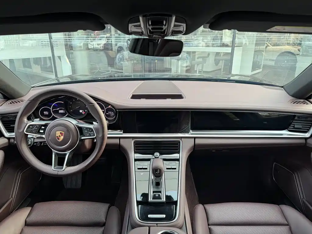 Porsche Panamera 2017 — фото 5