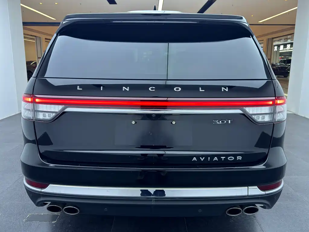 Lincoln Aviator 2021 — фото 21