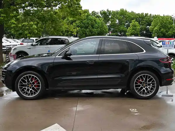 Porsche Macan 2014