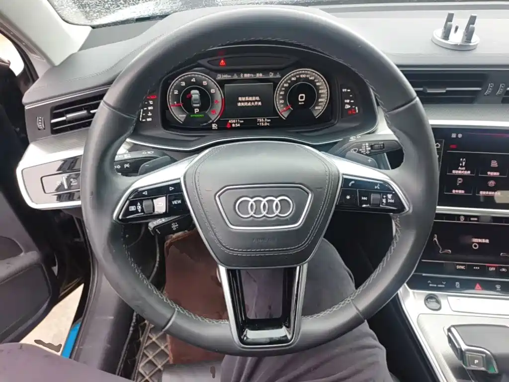 Audi A6L 2023