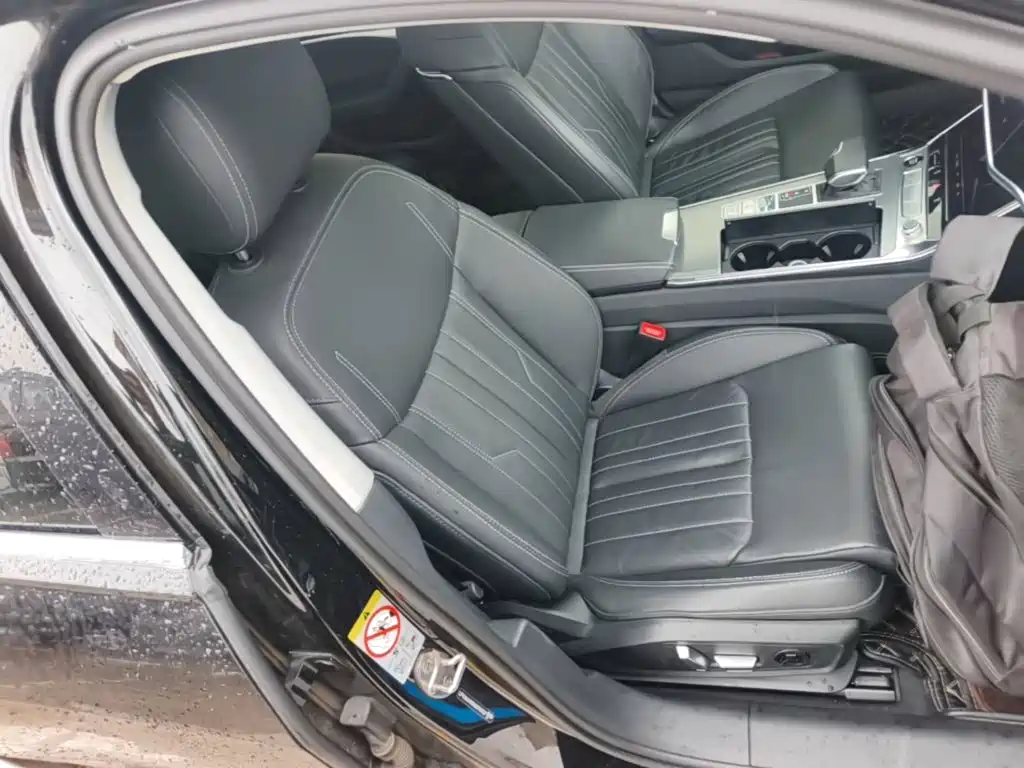 Audi A6L 2023 — фото 20