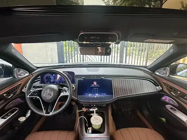 Mercedes-Benz E-Class 2025