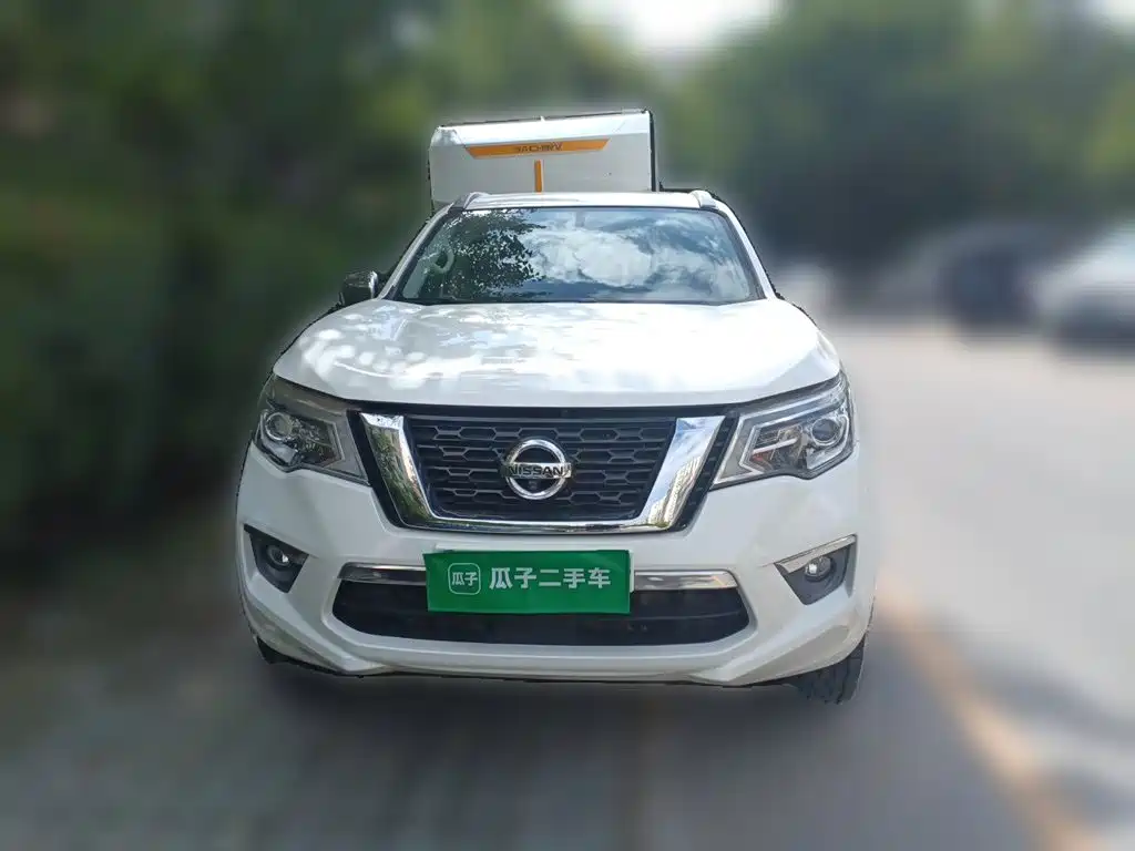 Nissan Terra 2019 — фото 24