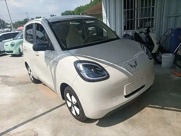 Wuling Hongguang MINIEV 2025
