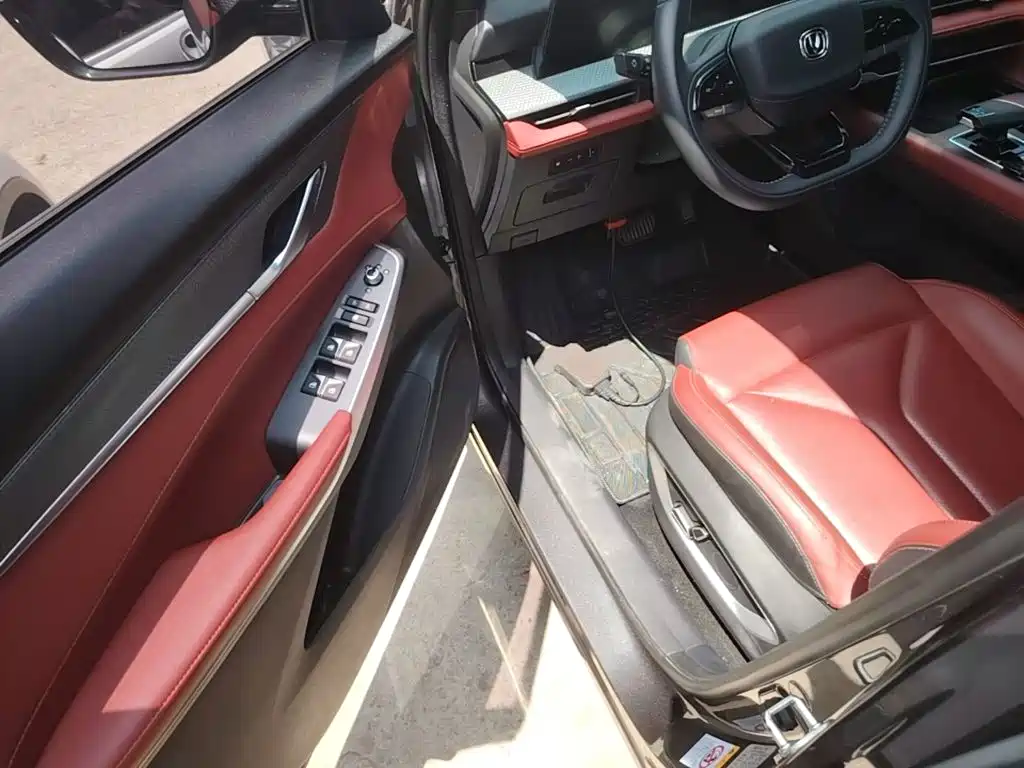 Changan CS75PLUS 2023 — фото 16