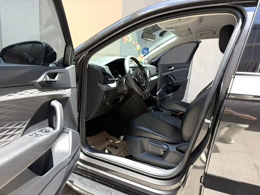 Volkswagen Tharu 2021